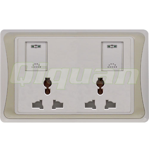 2 gang multi-socket with 2 switch